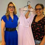 Entrega CEJUM vestidos y trajes para graduaciones  a mujeres, sus hijas e hijos