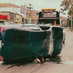 Volcadura en bulevar Cuauhtémoc; conductor es detenido