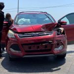 Fuerte choque entre camión de volteo y camioneta en el bulevar Héctor Terán Terán