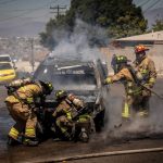 Se incendia vehículo abandonado en la rampa Televisión de la colonia Juárez