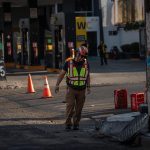 Explota alcantarilla en Zona Centro