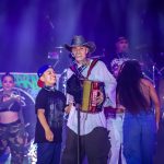 Santa Fe Klan reúne a más de 18 mil personas an la Feria Tecate en marcha 2025