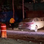 Fuerte choque en bulevar Padre Kino; responsable se da a la fuga y una mujer resulta lesionada