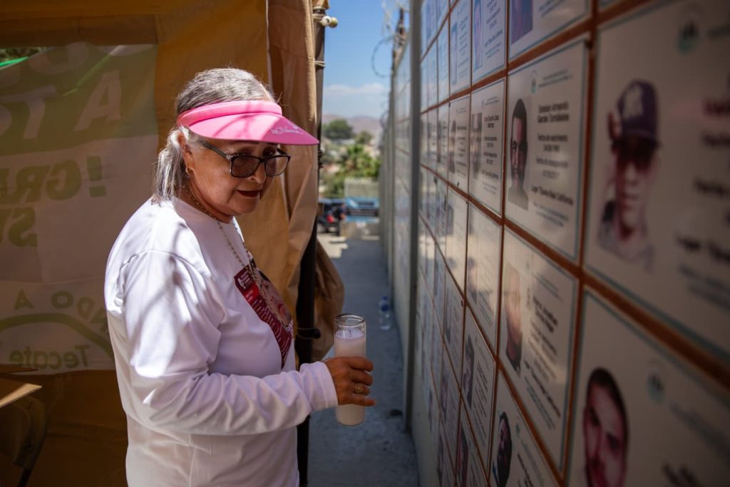 Familiares conmemoran con misa en «La Gallera» a sus desaparecidos