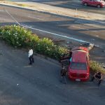 Aparatoso accidente en Zona Río; conductor en estado alcohólico choca contra un poste de luz