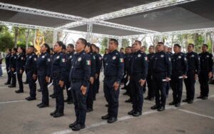 Tijuana refuerza seguridad con 53 nuevos policías municipales