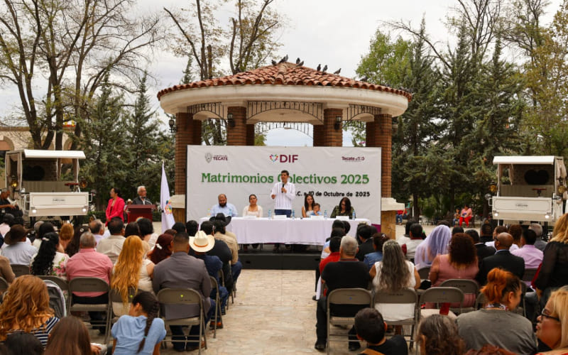 DIF Tecate celebra el amor con 28 uniones en los Matrimonios Colectivos 2025