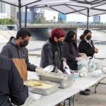 Impulsa Secretaría de Inclusión Social campaña «Apachar la Calle» con más de 2 mil 300 platos de alimento entregados en Tijuana