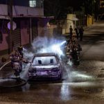 Arde en llamas vehículo en la colonia Chula Vista