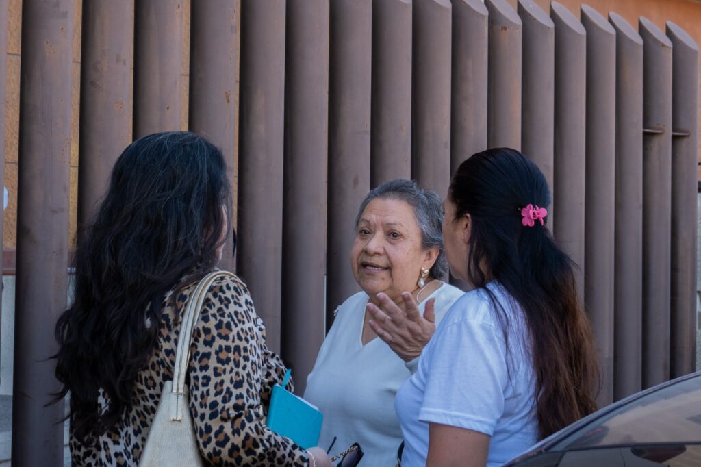 Realizan audiencia inicial por fraude con criptomonedas, afectados piden justicia